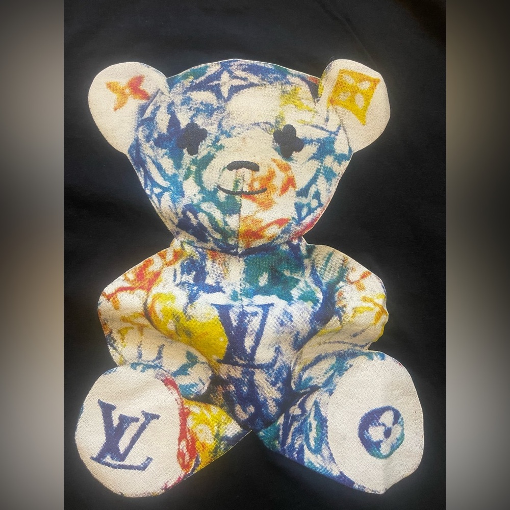 Bear T-Shirt - Picture 2 of 3